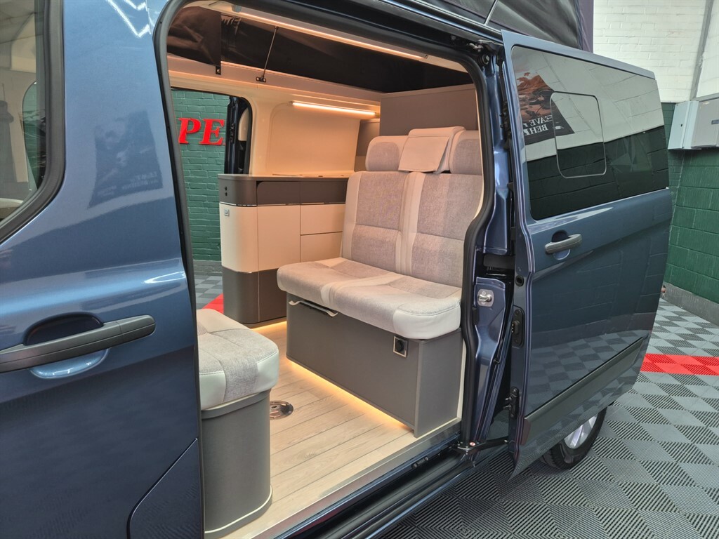 Ford Transit Custom 4 Berth - 4 Belted Seats Ford Transit Custom YX23CYL Blue #5