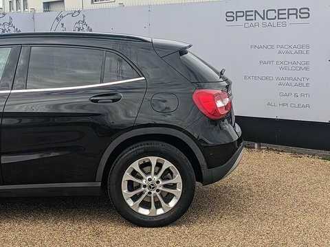 Mercedes-Benz GLA Class Gla200 Se HY18DZP Black #6