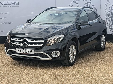 Mercedes-Benz GLA Class Gla200 Se HY18DZP Black #3