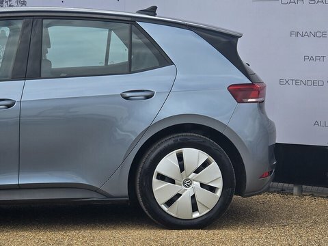 Volkswagen ID.3 Life YGZ7982 #6