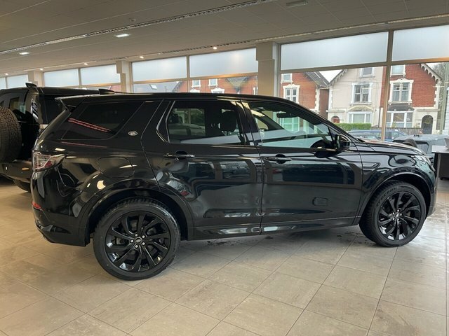 Land Rover Discovery Sport P300e 12.2Kwh R-dynamic Hse RO72ECZ Black #3