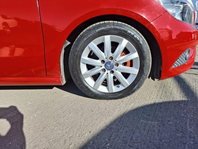 Mercedes-Benz A Class A180 Cdi Eco Se YR64FNX Red #6