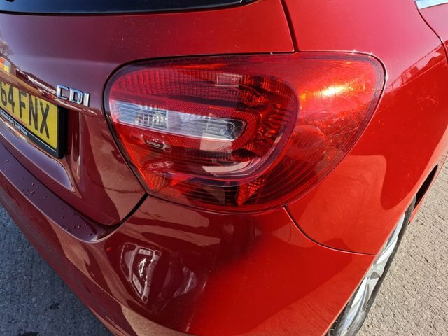 Mercedes-Benz A Class A180 Cdi Eco Se YR64FNX Red #4