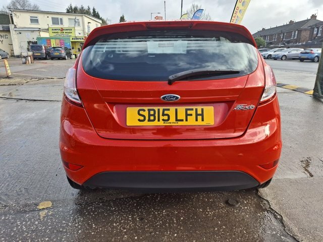 Ford Fiesta Zetec Hatchback SB15LFH Red #3