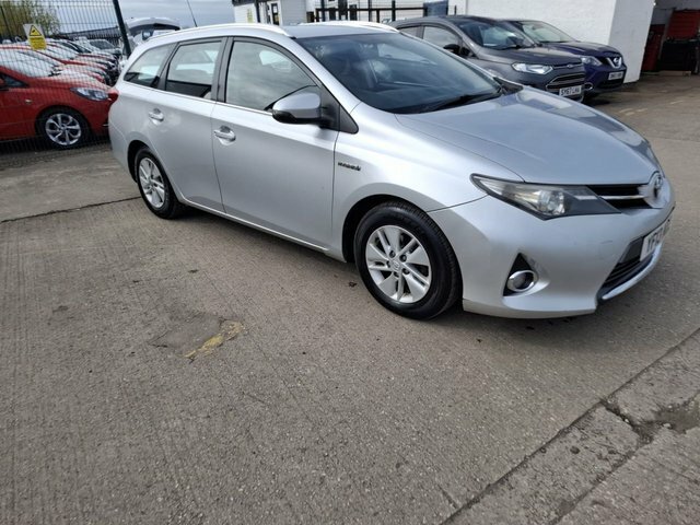 Toyota Auris Vvt-h Excel Touring Sports Silver