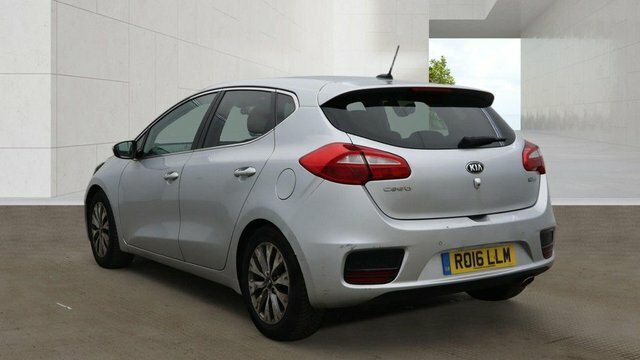 Kia Ceed Crdi 3 Hatchback RO16LLM Silver #3