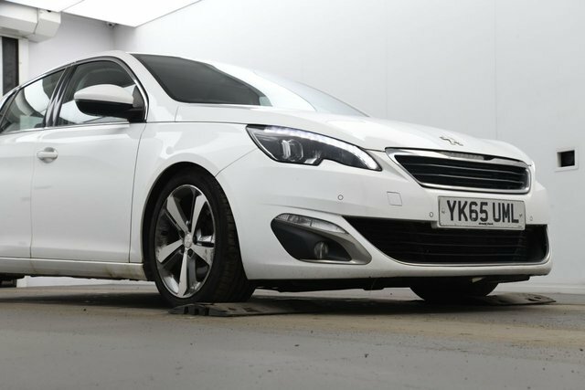 Peugeot 308 Bluehdi Allure Hatchback White #4