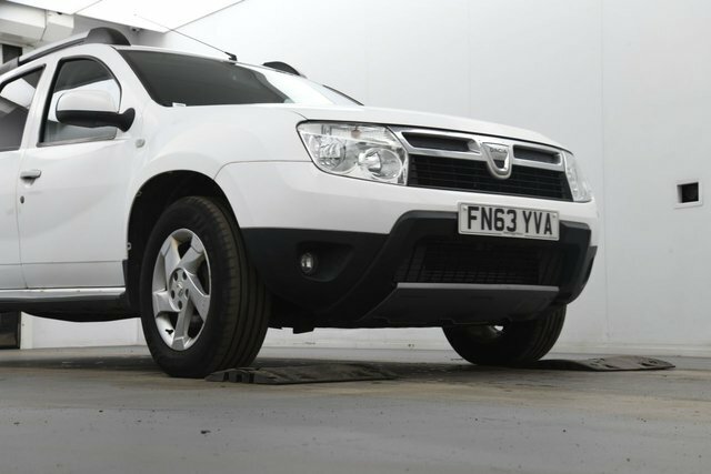 Dacia Duster Dci Laureate Suv FN63YVA White #6
