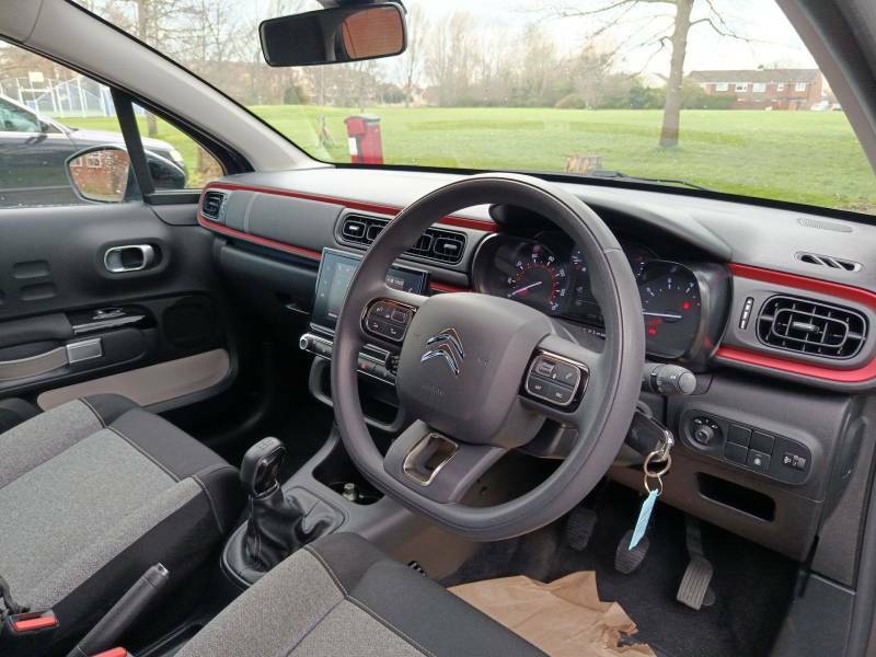 Citroen C3 1.2 Puretech C-series Hatchback OY22NYP #5