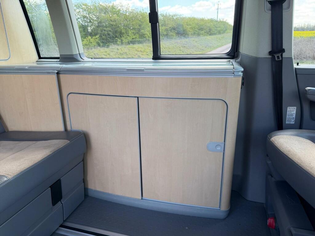Volkswagen California Diesel Green #31