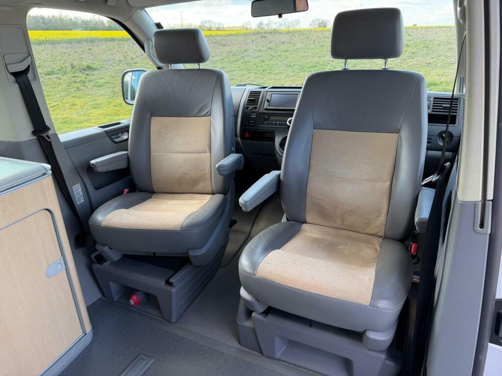 Volkswagen California Mpv Se 4Motion 4Wd 174Bhp Diff Lock-solar-elecroo AA57TEC Silver #2
