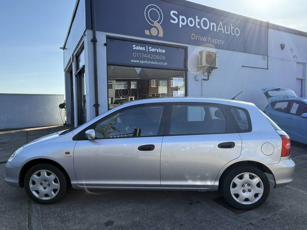 Honda Civic I-vtec Se Hatchback Silver #6