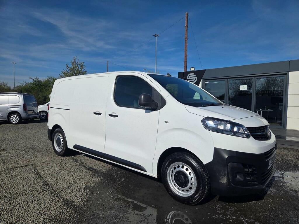 Vauxhall Vivaro Panel Van 1.5 Turbo D 2700 Edition L1 H1 Euro 6 S White