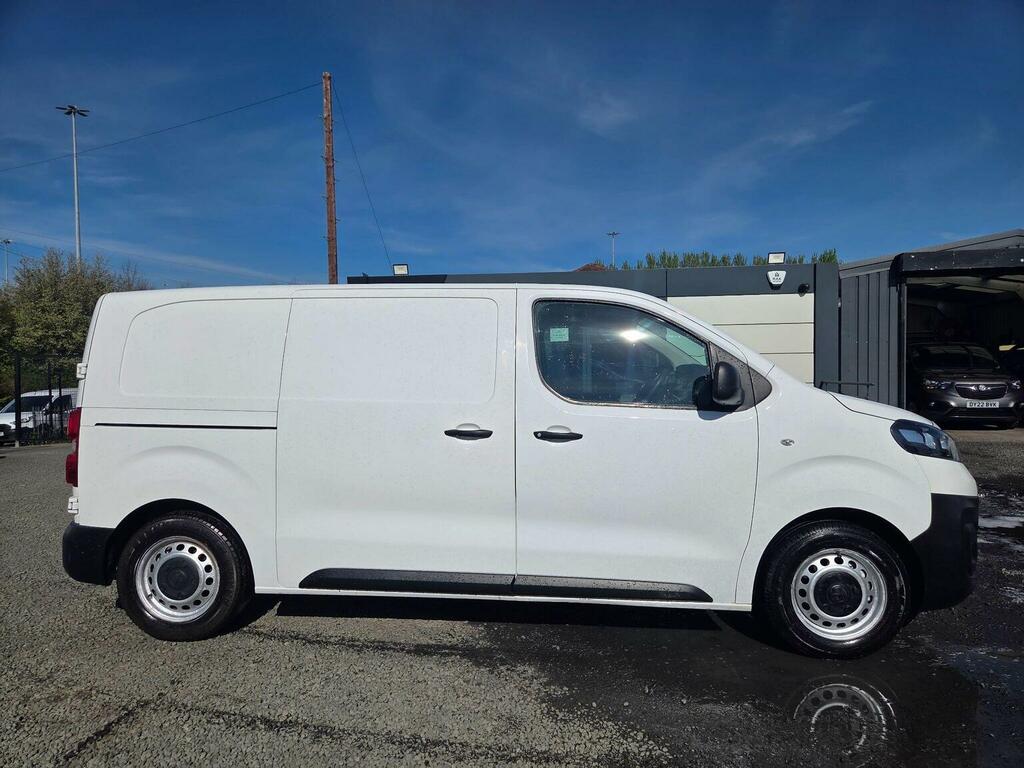 Vauxhall Vivaro Panel Van 1.5 Turbo D 2700 Edition L1 H1 Euro 6 S SA69UHE White #3