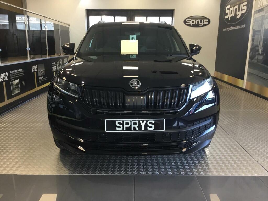Skoda Kodiaq Suv 2.0 Tsi Sportline Dsg 4Wd Euro 6 Ss 7 LX69CUV Black #3