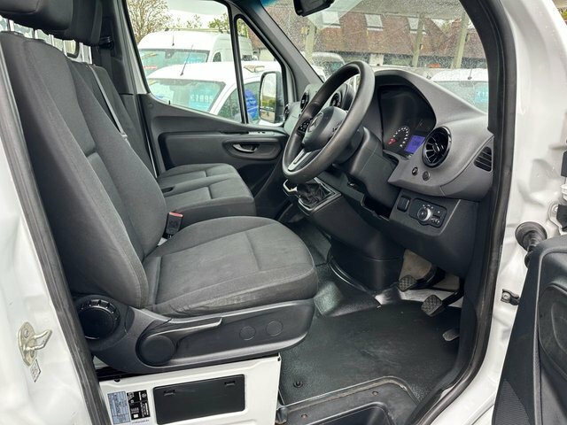 Mercedes-Benz Sprinter 315 Cdi Progressive Dropside KN21BZM White #5