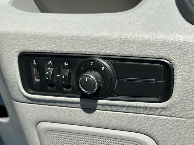 Maxus Deliver 9 D20 Panel Van White #5