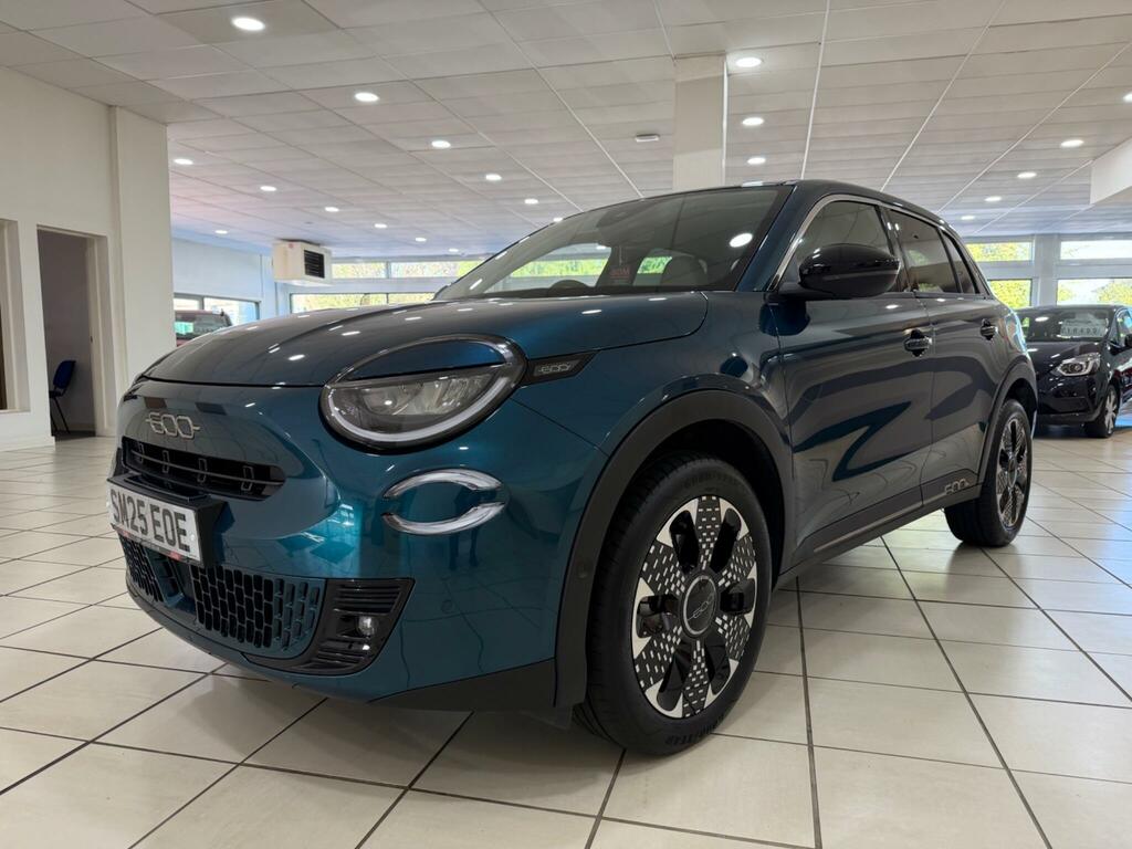 Fiat 600 1.2 Mhev La Prima Suv Hybrid E-dct Euro SM25EOE Green #3