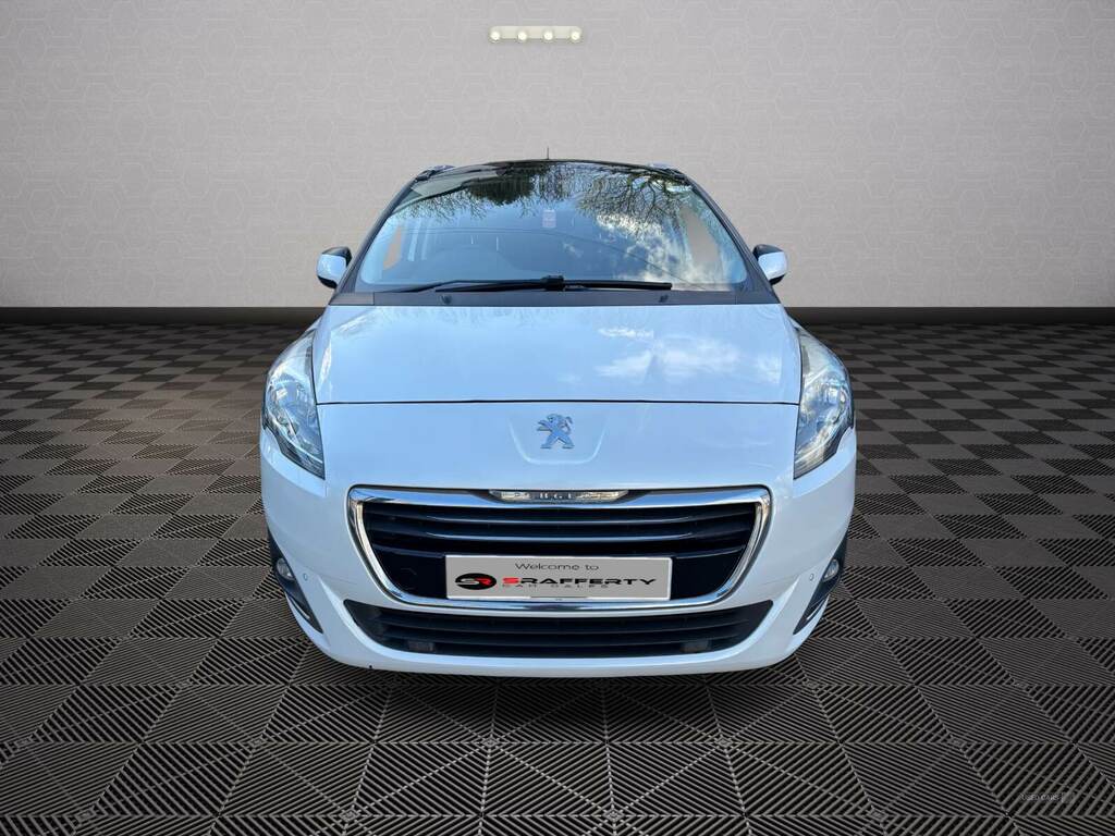 Peugeot 5008 1.6 Hdi Active SB15KKL White #2