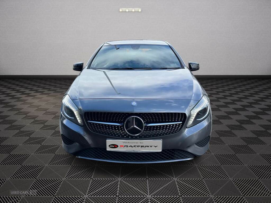 Mercedes-Benz A Class A180 Cdi Sport HY64GMF Grey #2