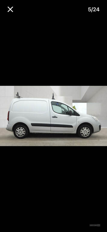 Peugeot Partner 850 Se 1.6 Bluehdi 100 Van Non Start Stop Silver
