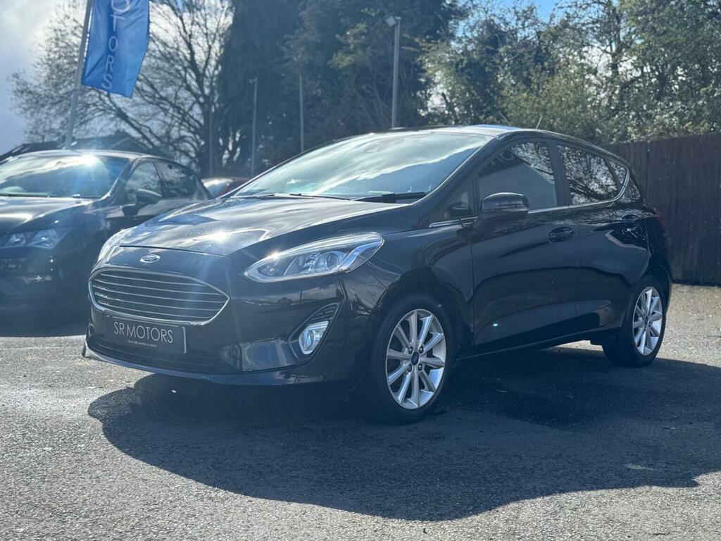 Ford Fiesta Hatchback 1.0T Ecoboost Titanium Euro 6 Ss SG67YMV Black #3