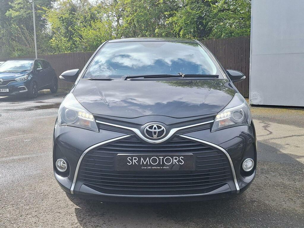 Toyota Yaris Hatchback 1.33 Dual Vvt-i Icon Euro 5 Euro 5 SK15BUU Black #2