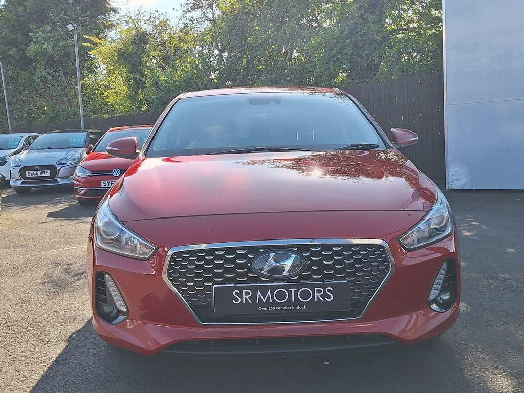Hyundai I30 Hatchback 1.6 Crdi Blue Drive Se Nav Euro 6 Ss EN17FTC Red #2