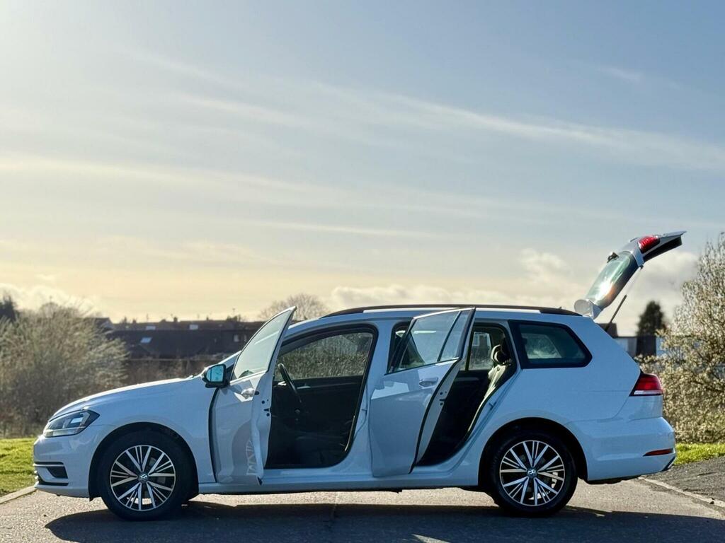 Volkswagen Golf Estate 2.0 Tdi Se Nav Euro 6 Ss 201818 DG18BXL White #4