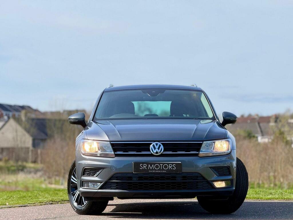 Volkswagen Tiguan Suv 2.0 Tdi Se Navigation Euro 6 Ss 20186 H22JST Grey #2
