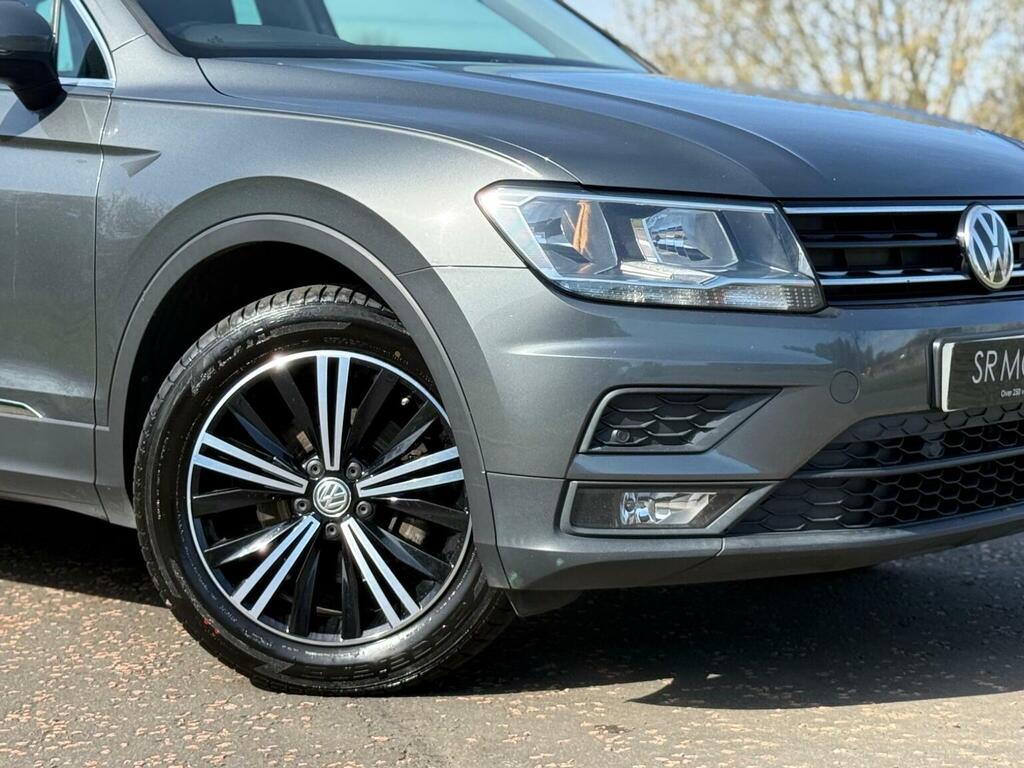 Volkswagen Tiguan Suv 2.0 Tdi Se Navigation Euro 6 Ss 20186 H22JST Grey #5