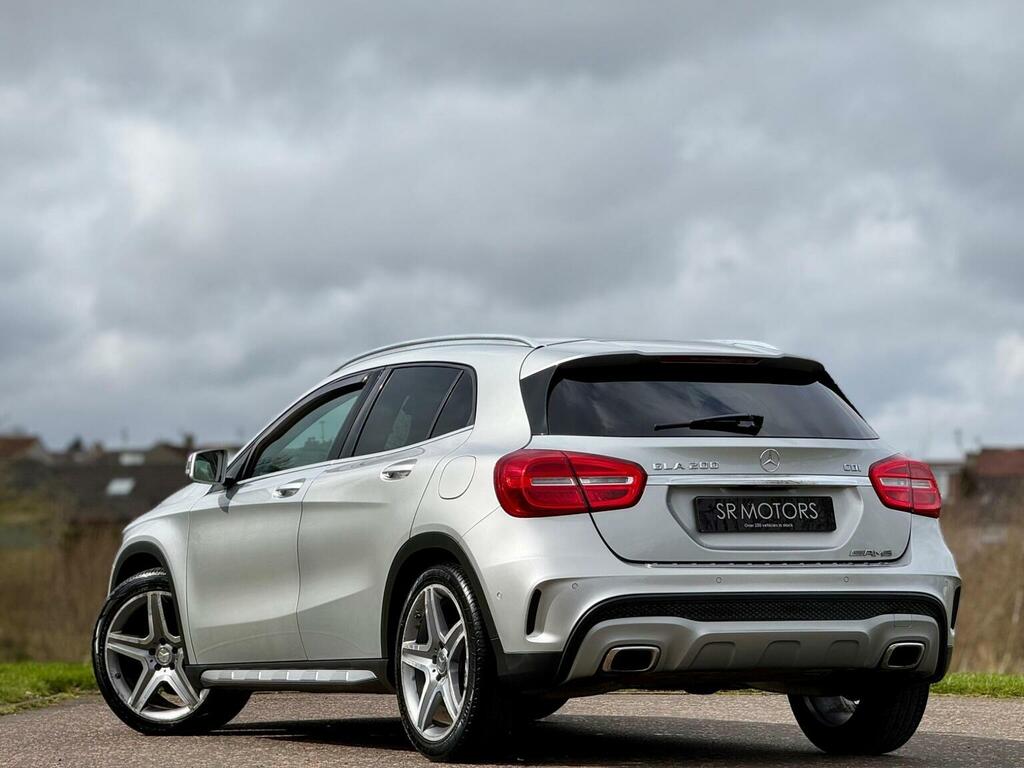 Mercedes-Benz GLA Class Suv 2.1 Gla200 Cdi Amg Line Euro 6 Ss 2014 Silver #2