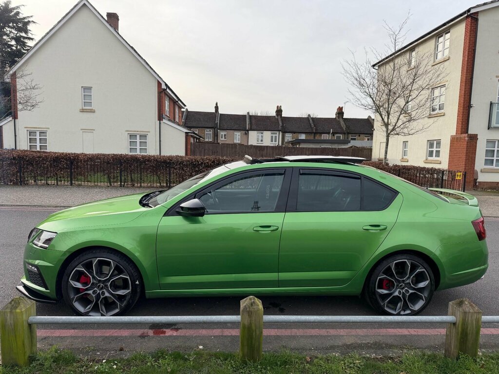 Skoda Octavia 2.0 Tsi Vrs Euro 6 Ss Green #5
