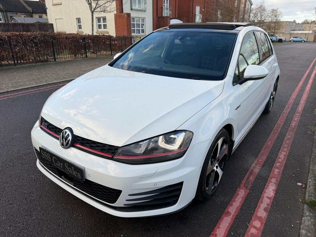 Volkswagen Golf 2.0 Tsi Bluemotion Tech Gti Euro 6 Ss YW16UXL White #4