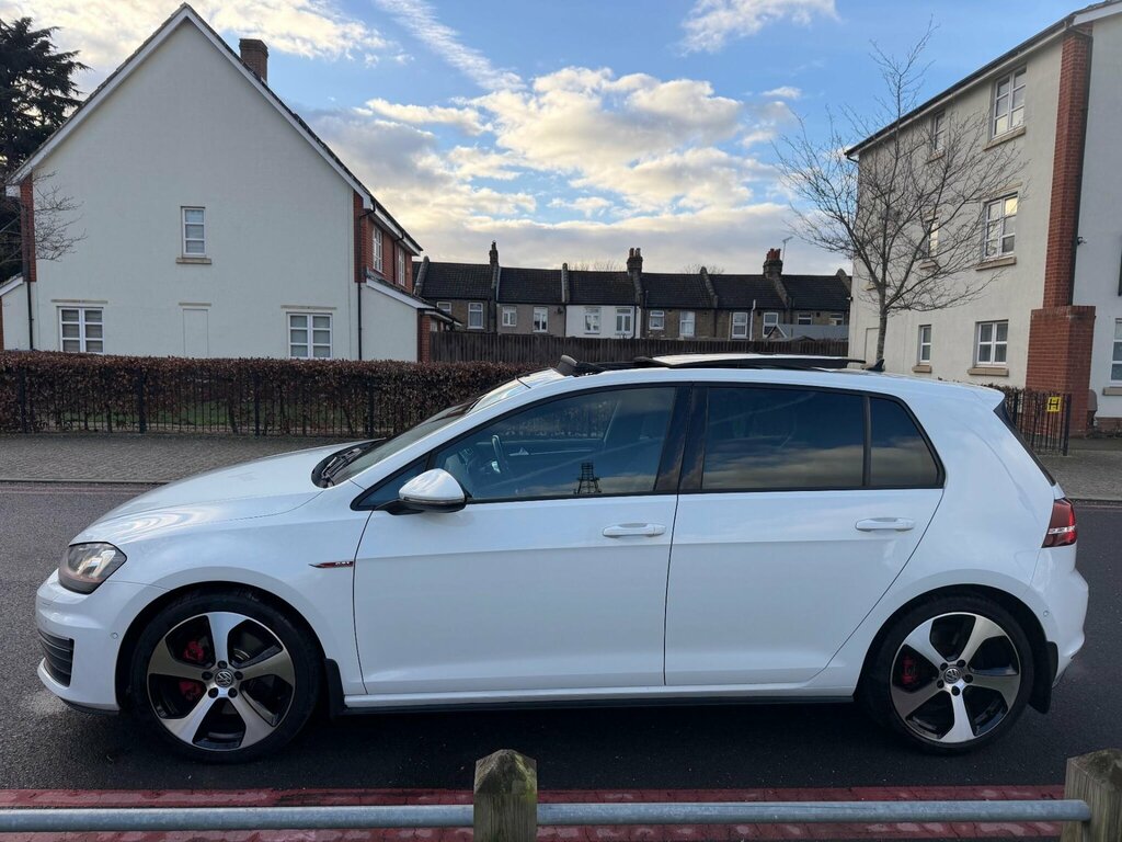 Volkswagen Golf 2.0 Tsi Bluemotion Tech Gti Euro 6 Ss YW16UXL White #5