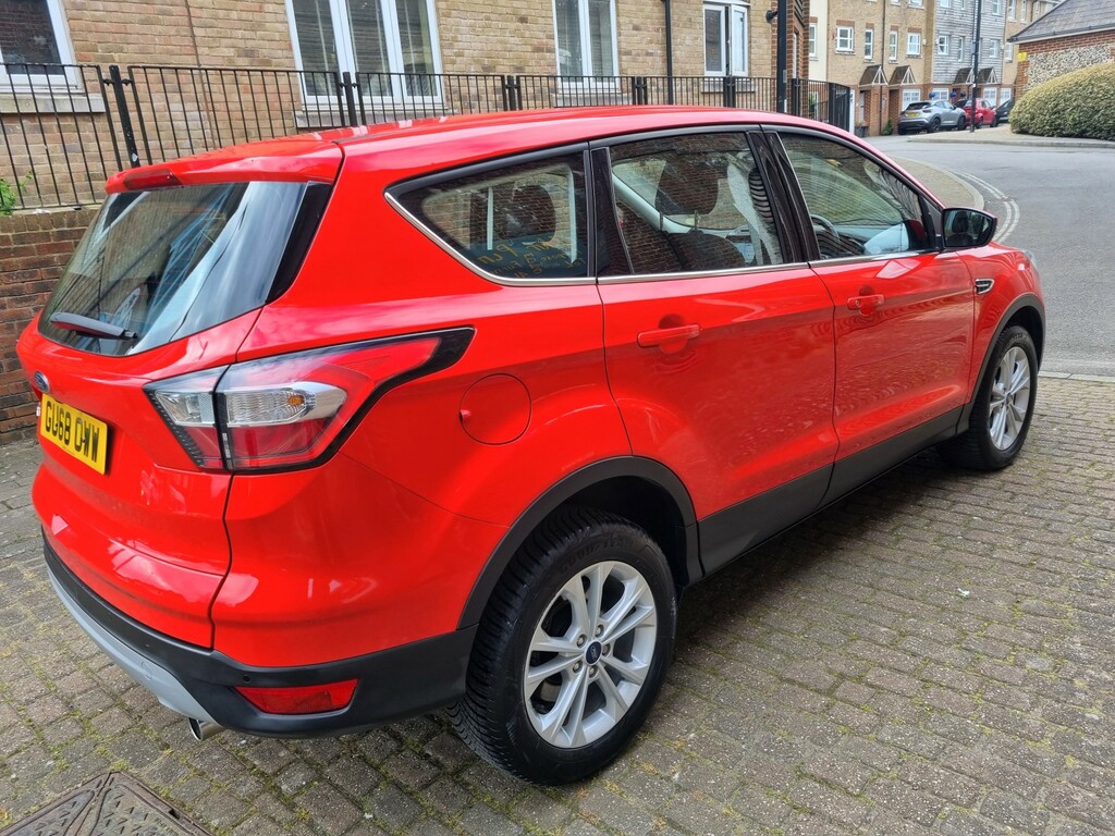Ford Kuga Suv 2.0 Tdci Titanium 2018 GU68OWW Red #6