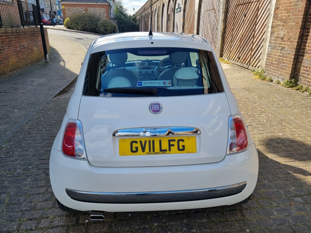 Fiat 500 Hatchback 1.2 500 1.2 Lounge Start Stop 2011 GV11LFG White #5