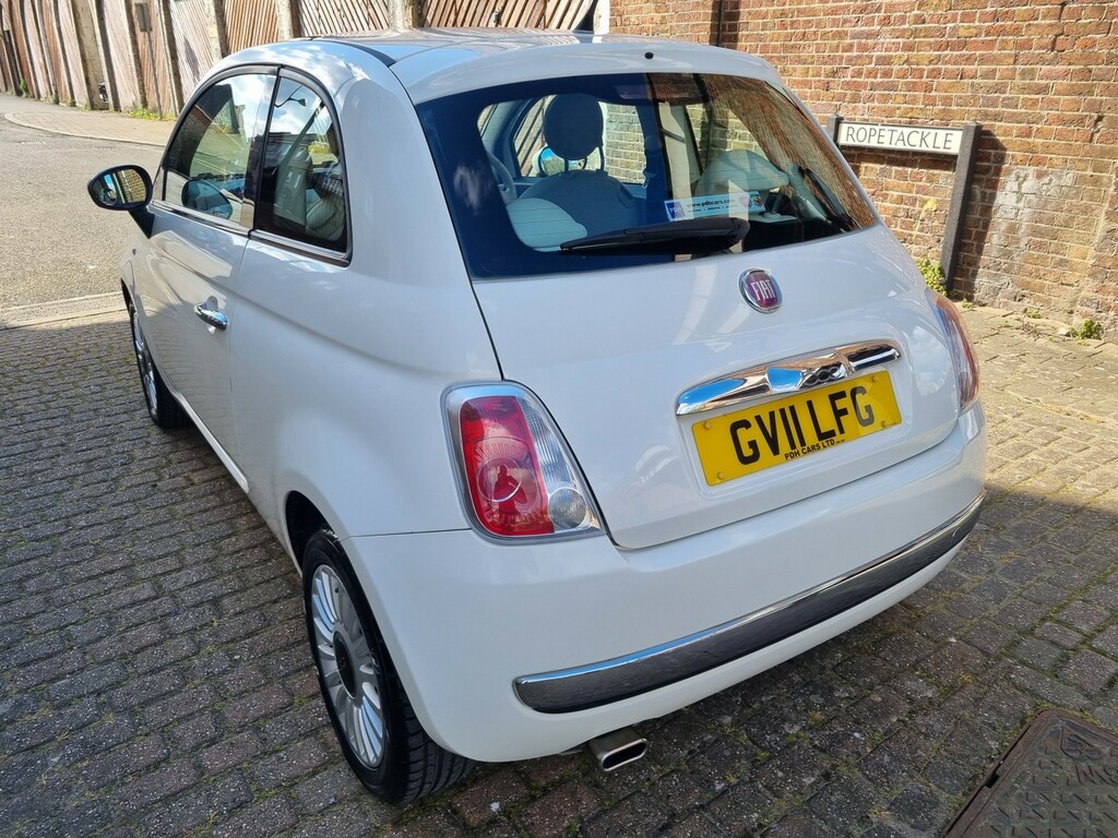 Fiat 500 Hatchback 1.2 500 1.2 Lounge Start Stop 2011 GV11LFG White #4