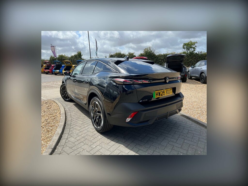 Peugeot 408 Gt 58Kw 210Ps Black