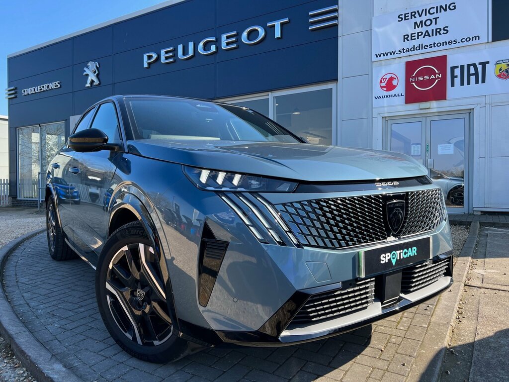 Peugeot 3008 Gt 73Kw 210Ps Blue