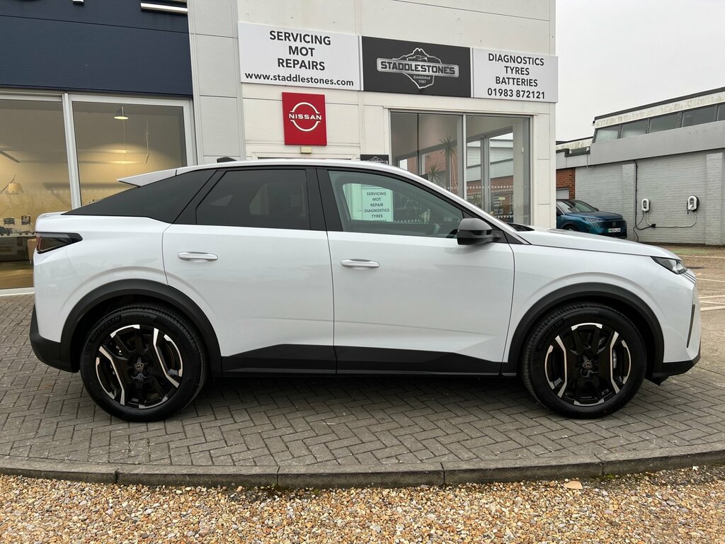 Peugeot 3008 Allure 73Kw 210Ps HW25GVZ White #3