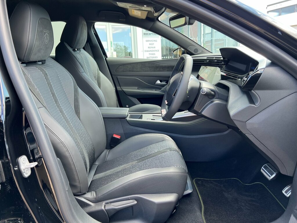 Peugeot 308 Gt 54Kw 156 HW25GXR Black #2