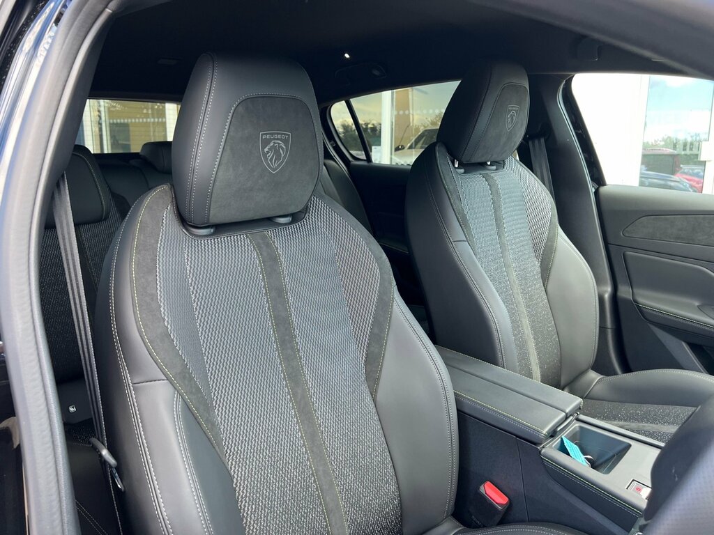 Peugeot 308 Gt 54Kw 156 HW25GXR Black #5