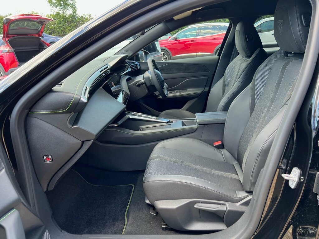 Peugeot 308 Gt 54Kw 156 HW25GXR Black #4