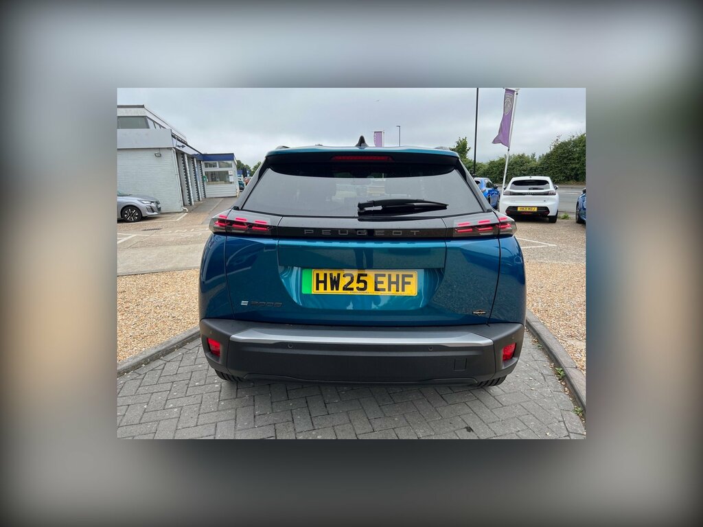 Peugeot e-2008 Allure 54Kw Ev156 HW25EHF Blue #3
