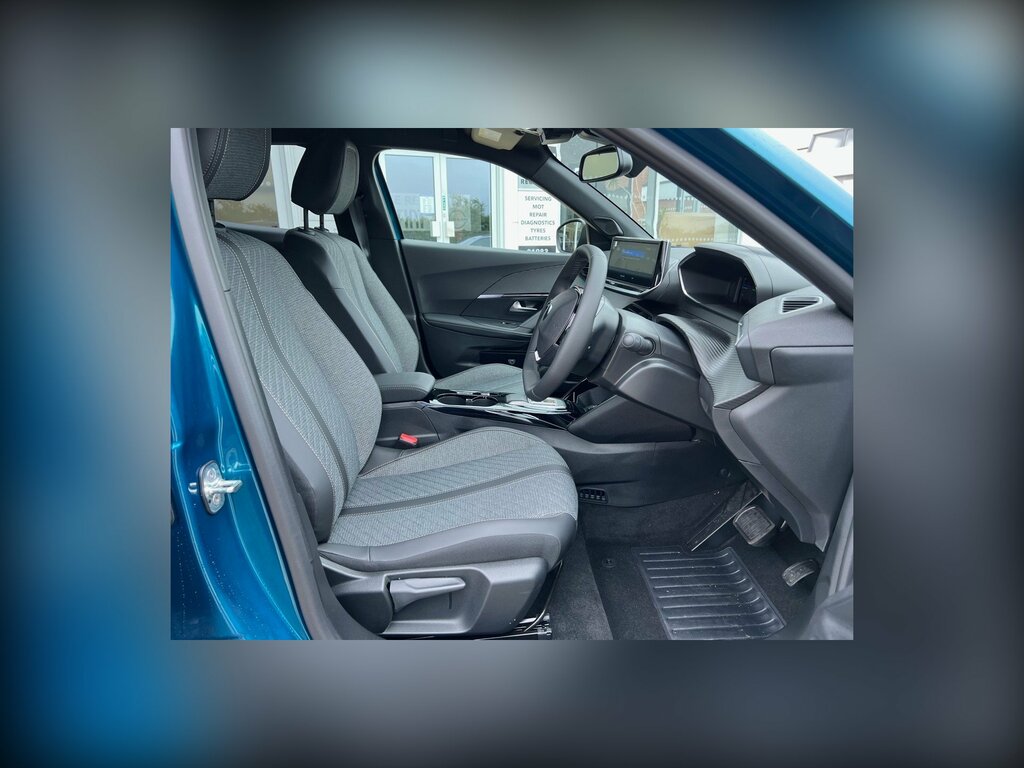 Peugeot e-2008 Allure 54Kw Ev156 HW25EHF Blue #4