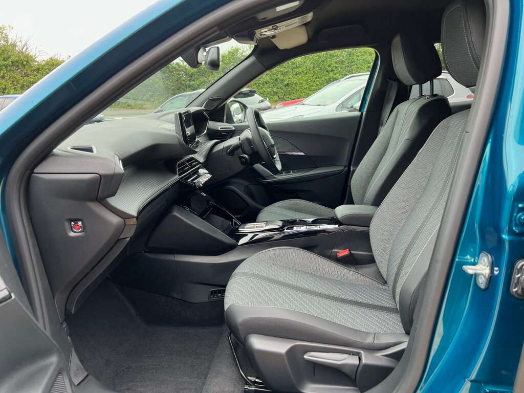 Peugeot e-2008 Allure 54Kw Ev156 HW25EHF Blue #6