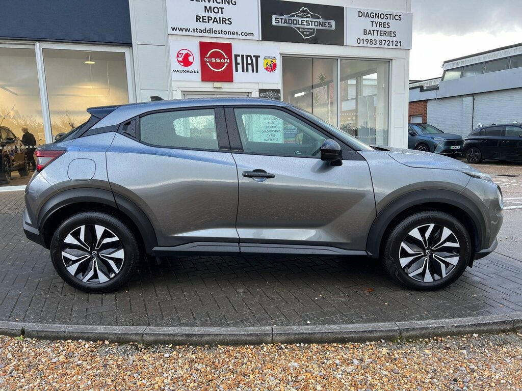 Nissan Juke Acenta Premium 1.0 Dig-t 114 Grey #3