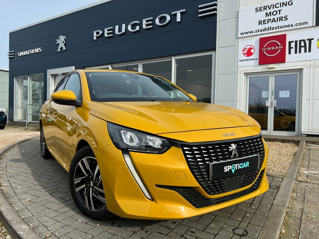 Peugeot 208 Allure Premium 1.2 Puretech 100 Yellow