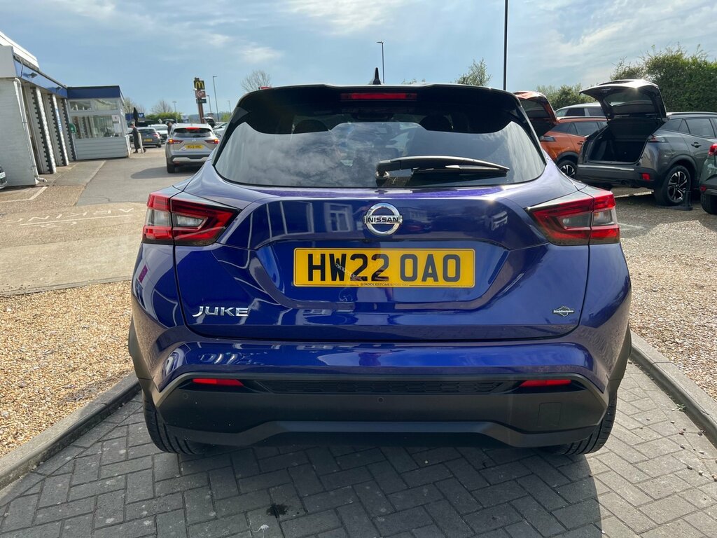 Nissan Juke N-connecta 1.0 Dig-t 114 HW22OAO Blue #4